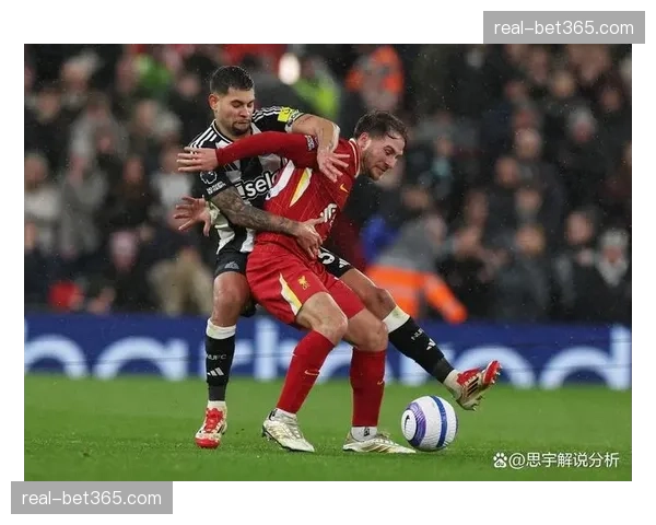 纽卡斯尔边路攻击群强势 主场德比利用宽度制造威胁