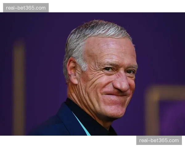 法国阵容深度冠绝足坛 德尚谢幕战面临中场老化考验 法国阵容深度冠绝足坛 德尚谢幕战面临中场老化考验